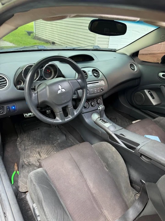 2009 Mitsubishi Eclipse 4th Gen - Image 8 of 13