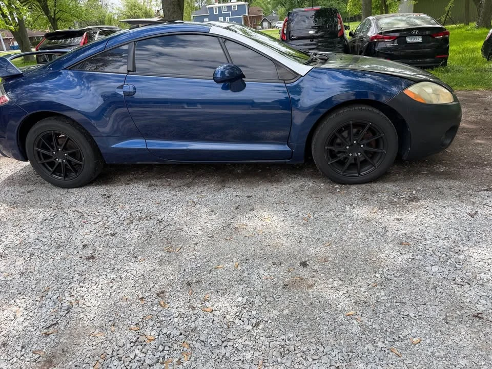 2009 Mitsubishi Eclipse 4th Gen - Image 2 of 13
