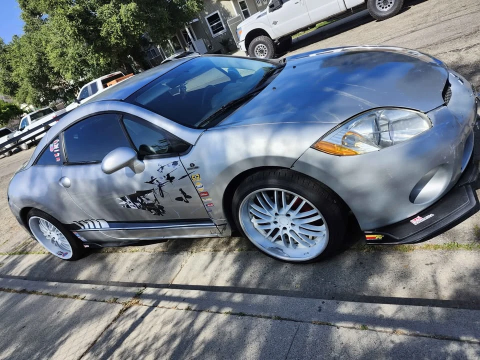2009 Mitsubishi Eclipse 4th Gen - Image 4 of 10