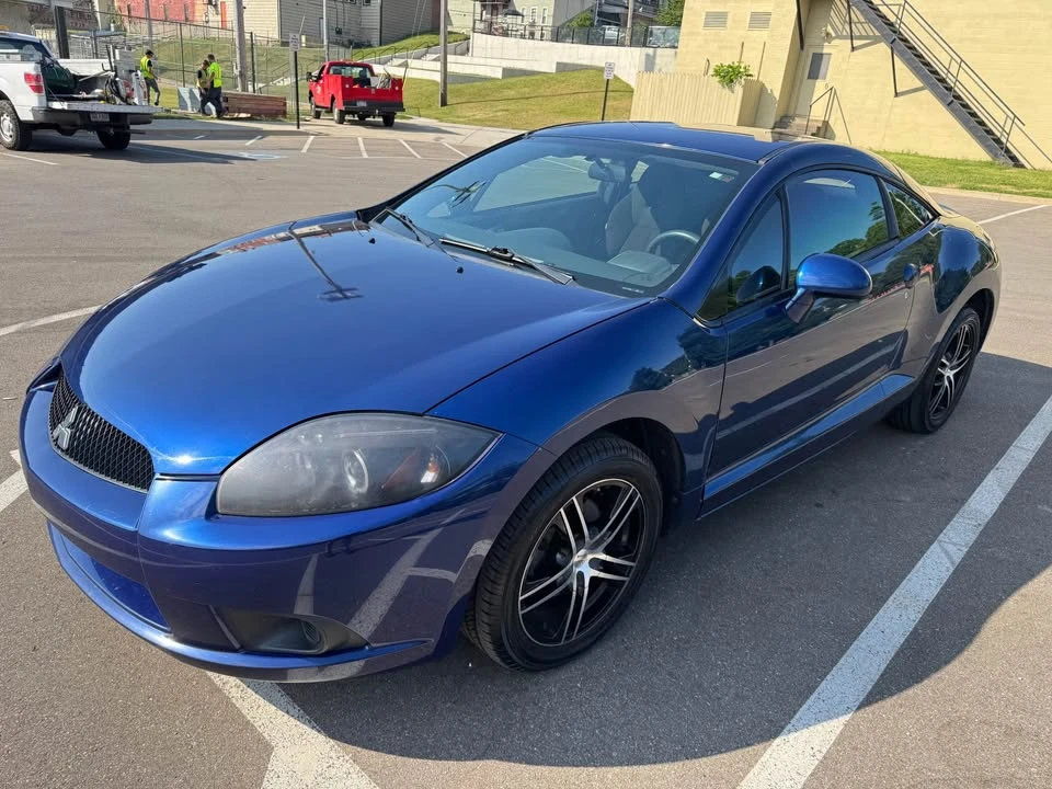 2009 Mitsubishi Eclipse 4th Gen - Image 3 of 14