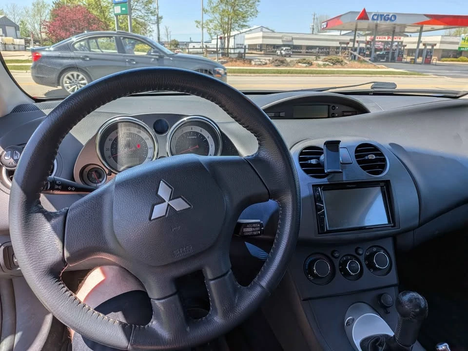 2009 Mitsubishi Eclipse 4th Gen - Image 6 of 10