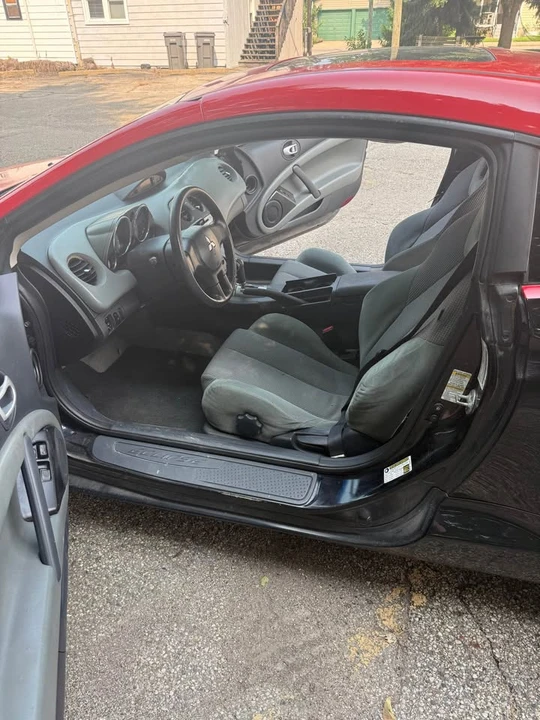 2009 Mitsubishi Eclipse 4th Gen - Image 12 of 17