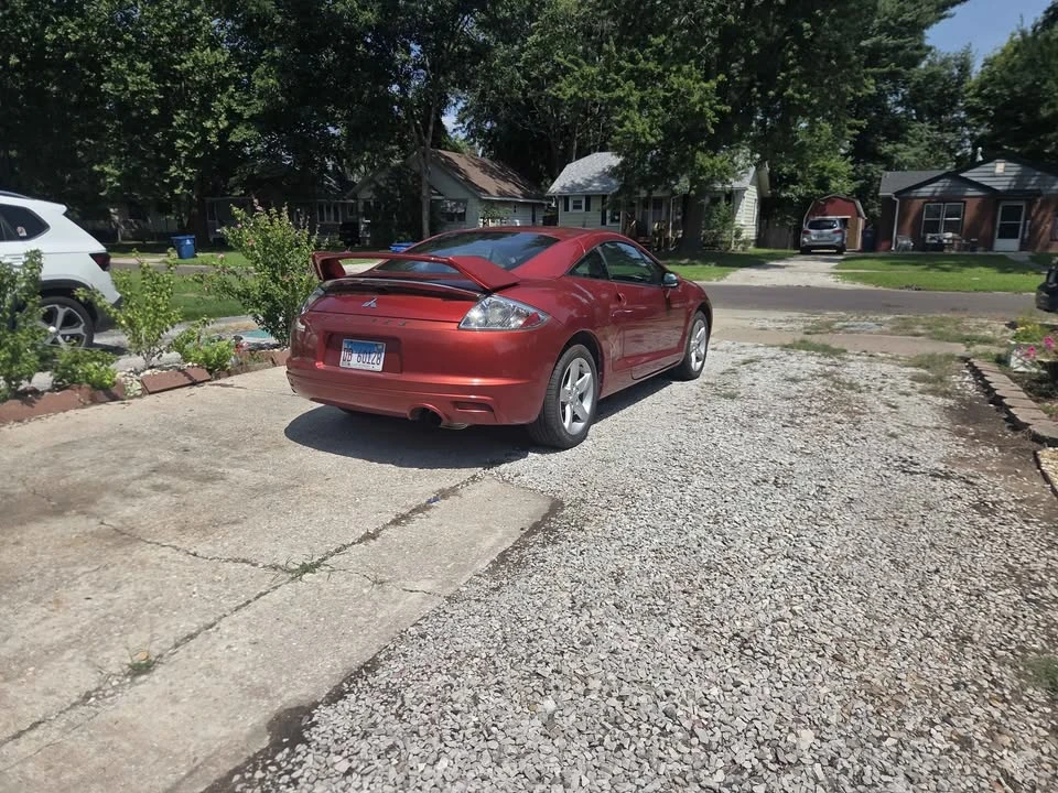 2009 Mitsubishi Eclipse 4th Gen - Image 2 of 5