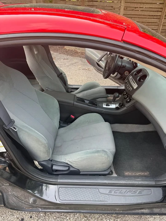 2009 Mitsubishi Eclipse 4th Gen - Image 11 of 17