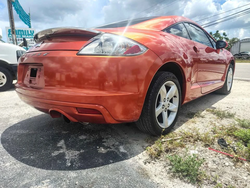 2009 Mitsubishi Eclipse 4th Gen - Image 2 of 5