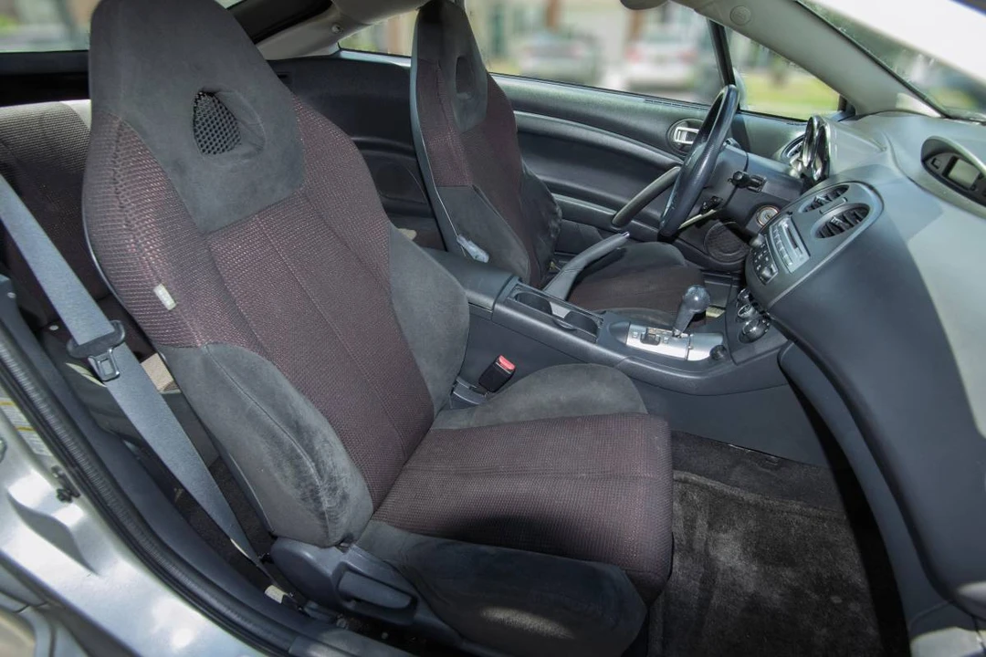 2009 Mitsubishi Eclipse 4th Gen - Image 4 of 5