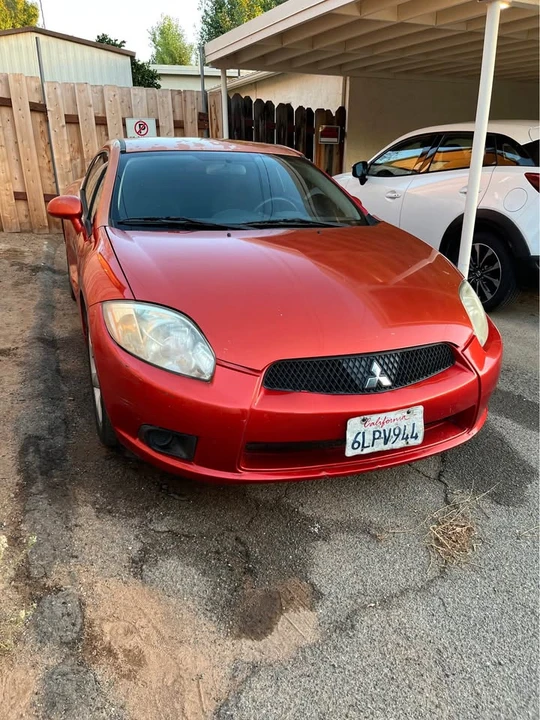 2009 Mitsubishi Eclipse 4th Gen - Image 2 of 8