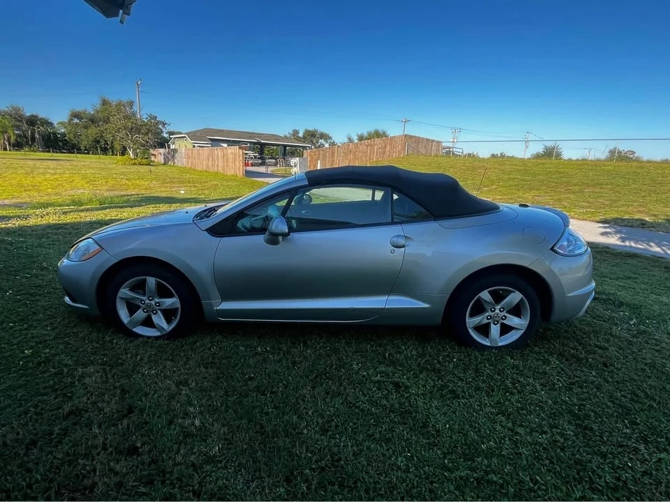 2009 Mitsubishi Eclipse 4th Gen - Image 2 of 10