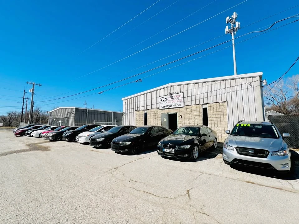 2009 Mitsubishi Eclipse - Image 18 of 19