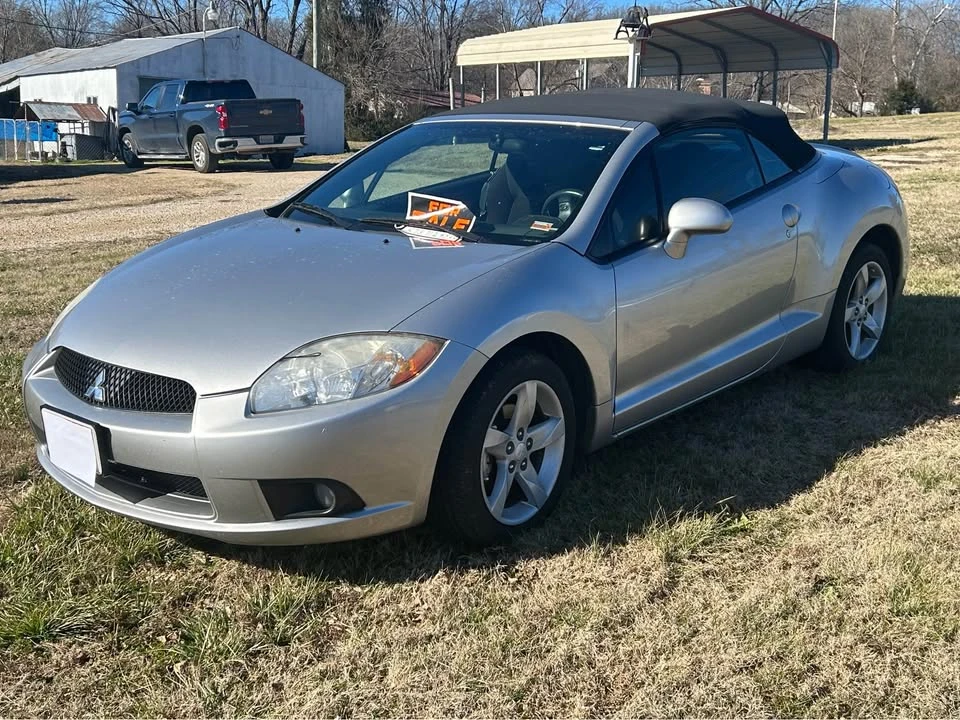 2009 Mitsubishi Eclipse 4th Gen - Image 2 of 3