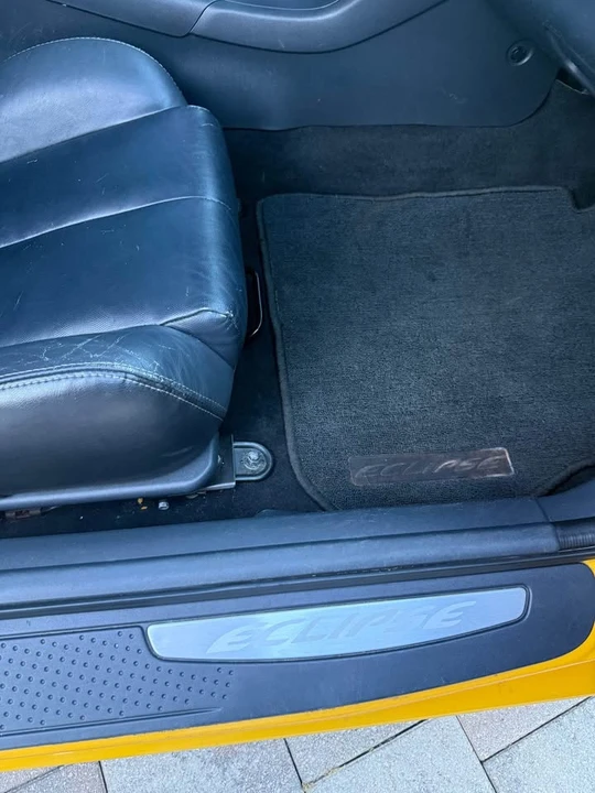 2009 Mitsubishi Eclipse 4th Gen - Image 2 of 10