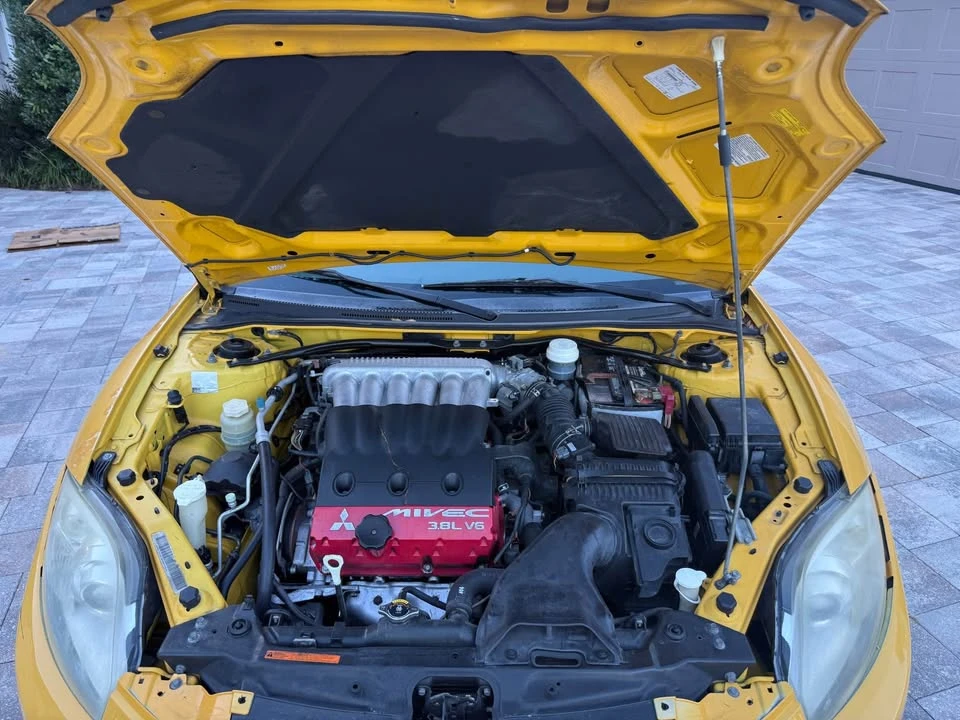 2009 Mitsubishi Eclipse 4th Gen - Image 7 of 10
