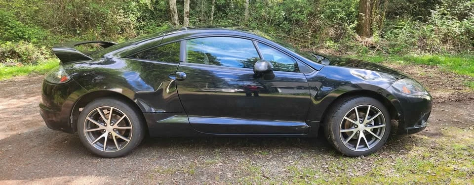 2009 Mitsubishi Eclipse 4th Gen - Image 4 of 15