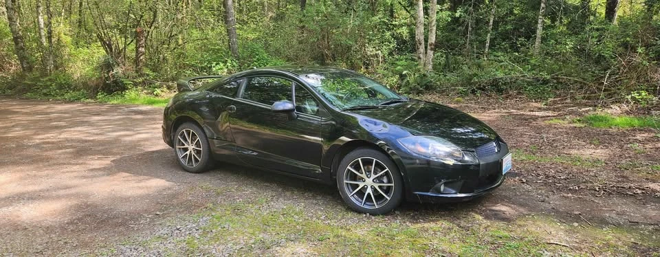 2009 Mitsubishi Eclipse 4th Gen - Image 2 of 15