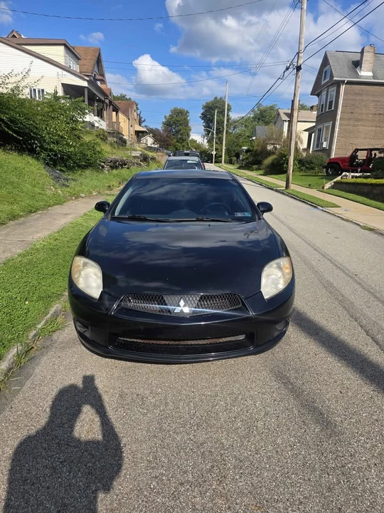 2009 Mitsubishi Eclipse 4th Gen - Image 2 of 12