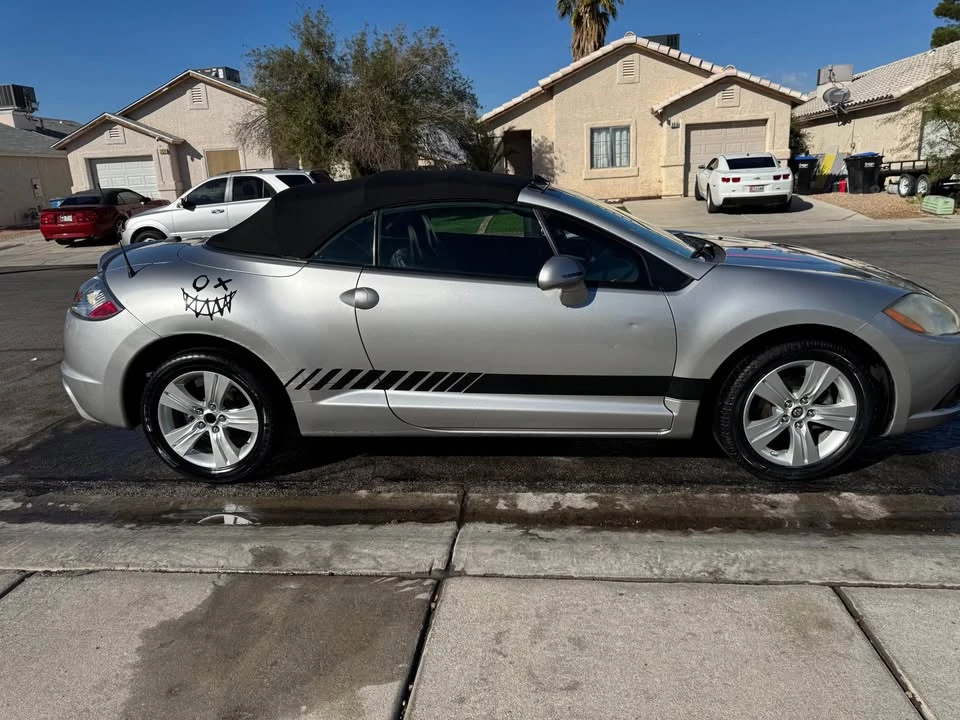 2009 Mitsubishi Eclipse 4th Gen - Image 4 of 8