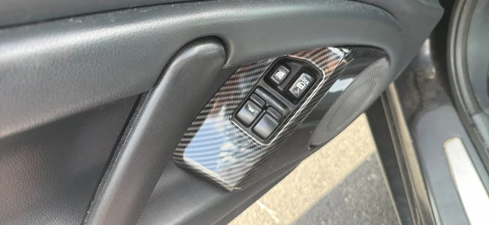 2009 Mitsubishi Eclipse 4th Gen - Image 10 of 15