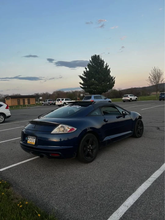 2009 Mitsubishi Eclipse 4th Gen - Image 3 of 5