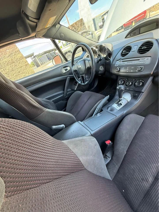 2009 Mitsubishi Eclipse 4th Gen - Image 11 of 16