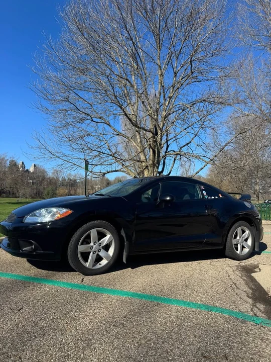 2009 Mitsubishi Eclipse 4th Gen - Image 4 of 8