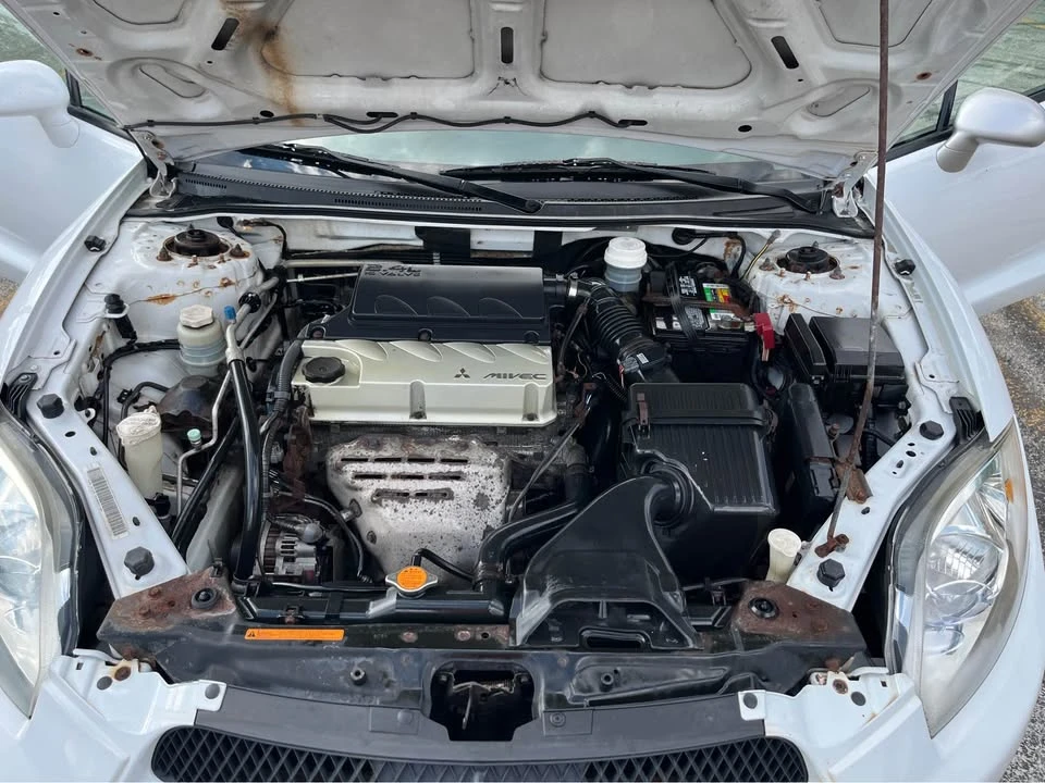 2009 Mitsubishi Eclipse 4th Gen - Image 7 of 16