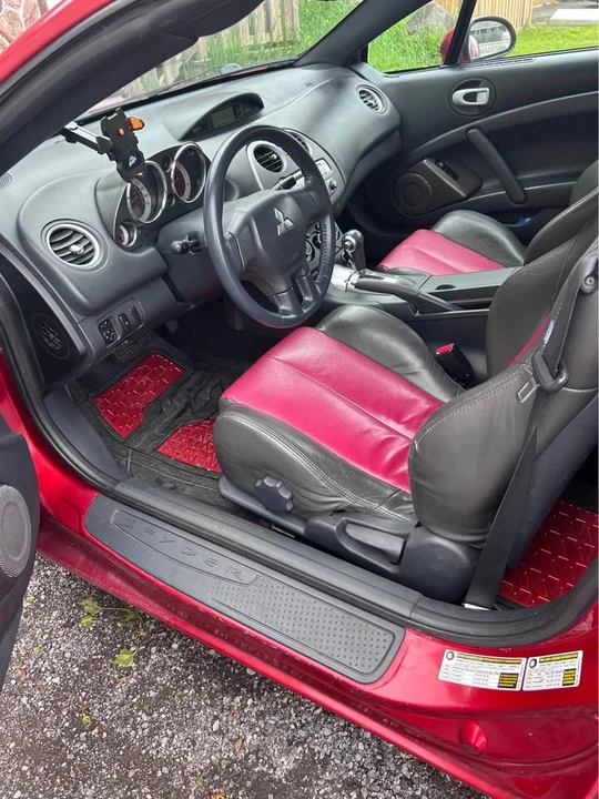 2009 Mitsubishi Eclipse 4th Gen - Image 4 of 7