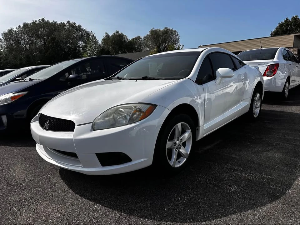 2009 Mitsubishi Eclipse 4th Gen - Image 4 of 7