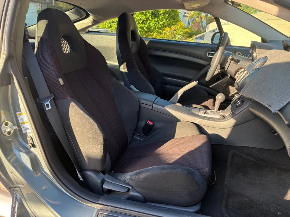2009 Mitsubishi Eclipse 4th Gen - Image 14 of 17