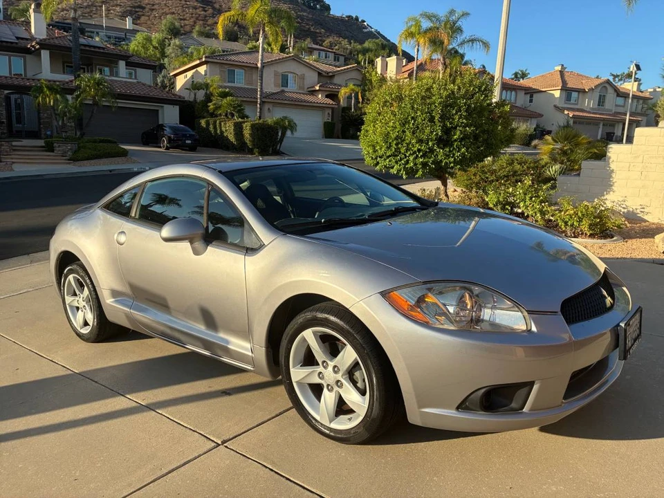2009 Mitsubishi Eclipse 4th Gen - Image 7 of 17