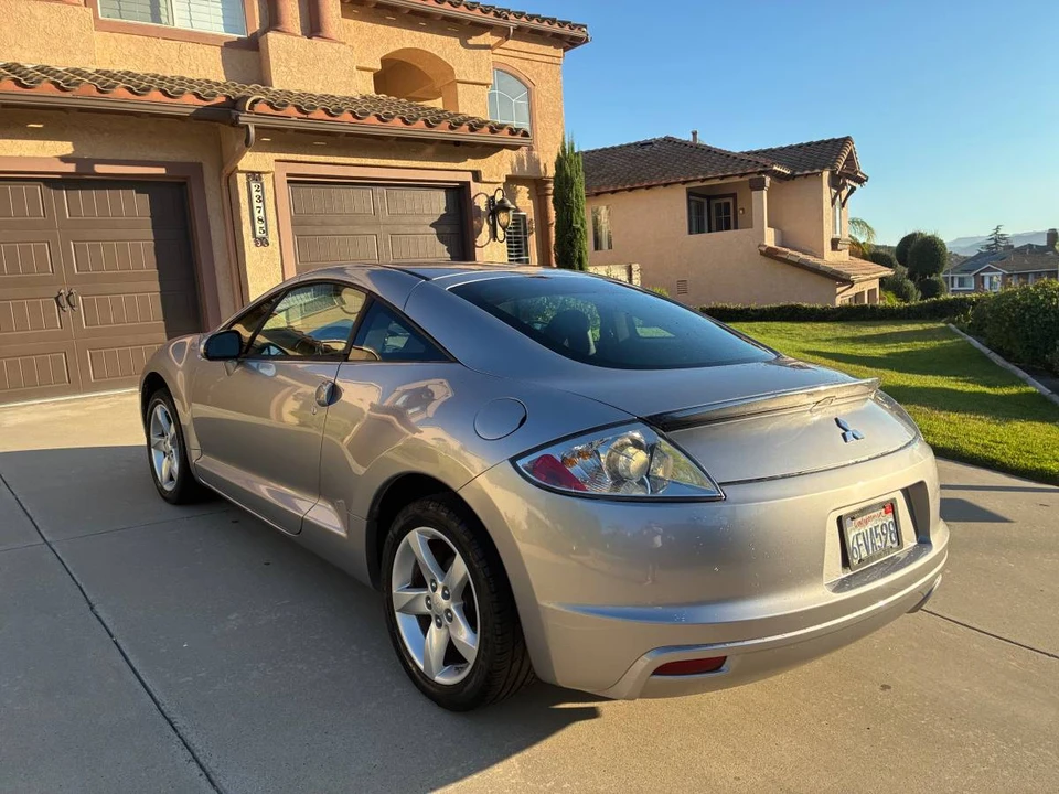 2009 Mitsubishi Eclipse 4th Gen - Image 3 of 17