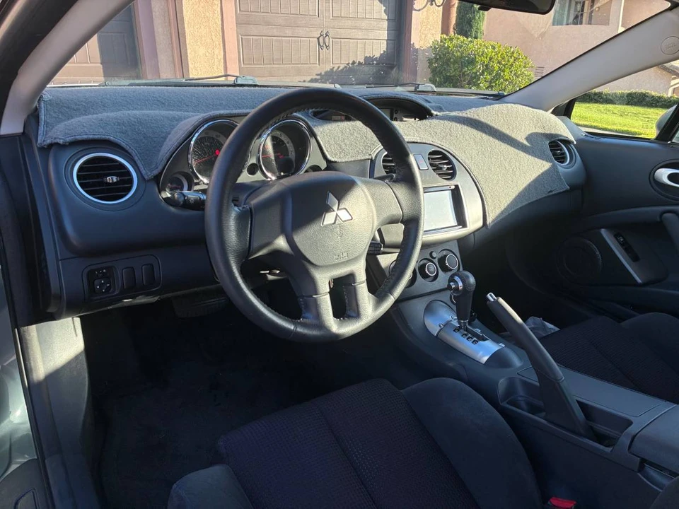 2009 Mitsubishi Eclipse 4th Gen - Image 9 of 17