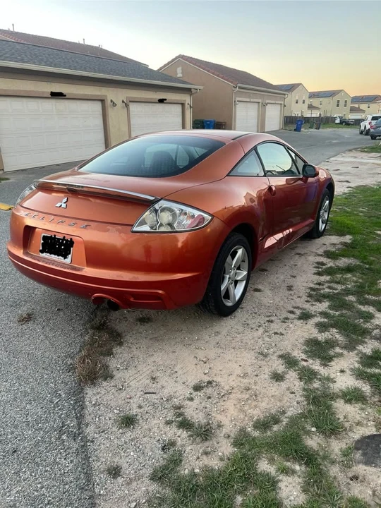 2009 Mitsubishi Eclipse 4th Gen - Image 4 of 16