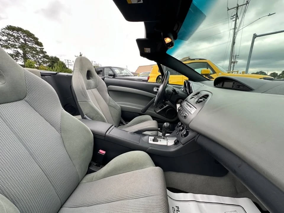 2009 Mitsubishi Eclipse 4th Gen - Image 14 of 17