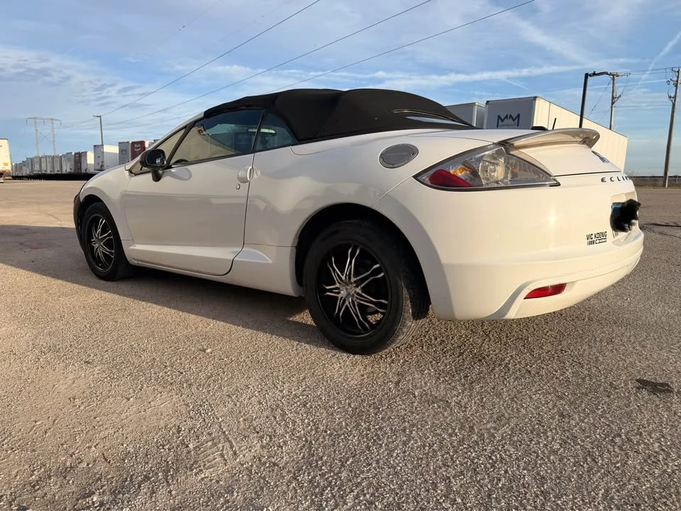 2009 Mitsubishi Eclipse 4th Gen - Image 3 of 8
