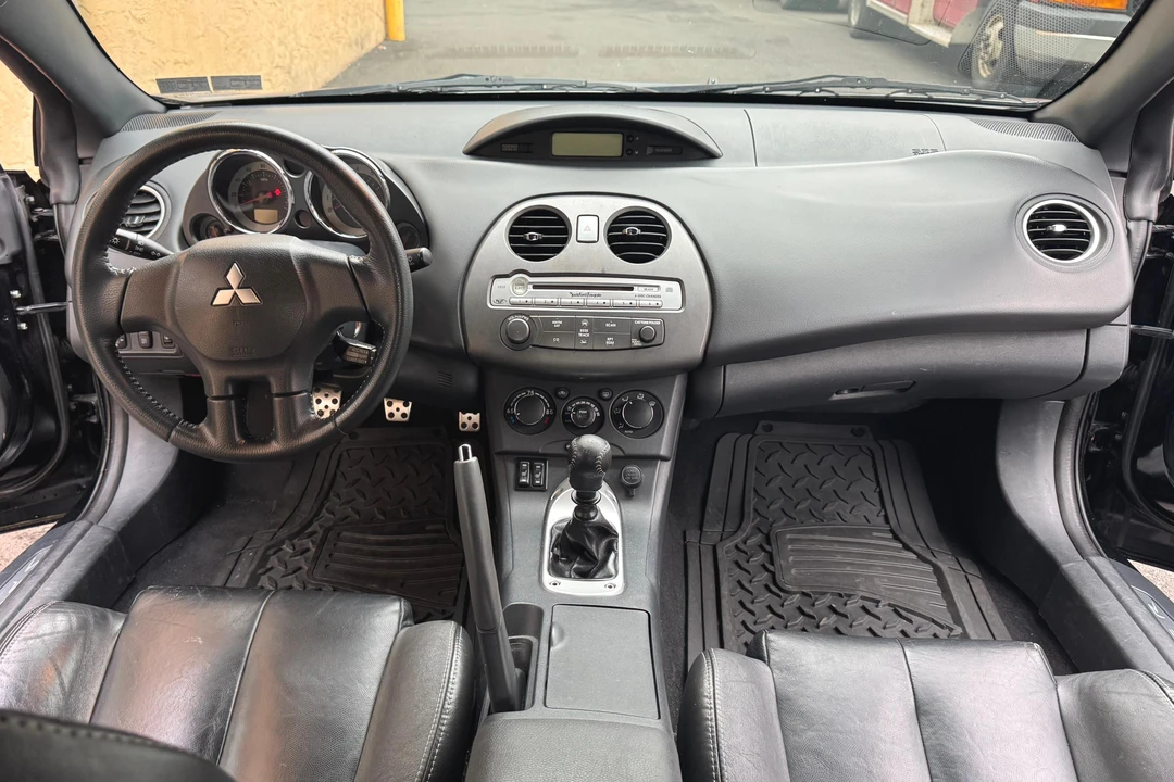 2009 Mitsubishi Eclipse 4th Gen - Image 25 of 31