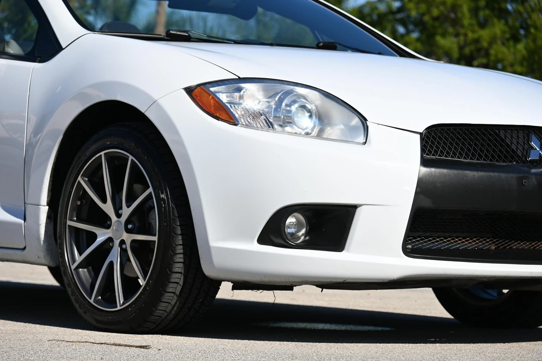 2009 Mitsubishi Eclipse 4th Gen - Image 27 of 31