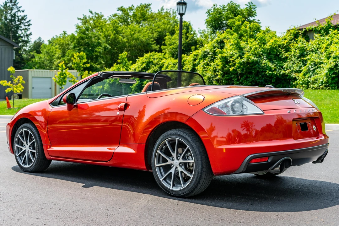 2009 Mitsubishi Eclipse 4th Gen - Image 4 of 31