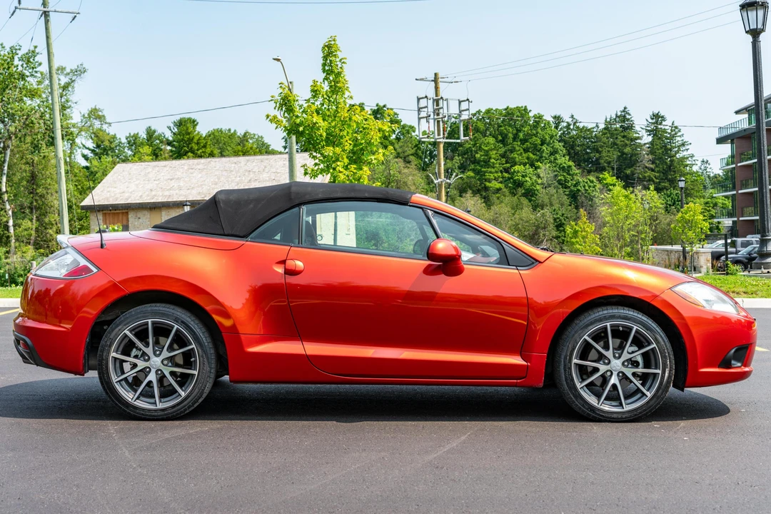 2009 Mitsubishi Eclipse 4th Gen - Image 3 of 31