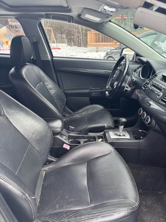 2009 Mitsubishi Lancer - Image 3 of 4