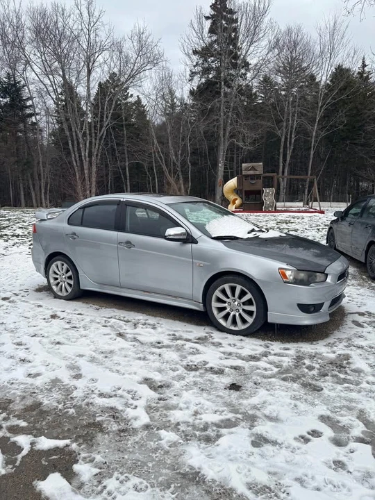2009 Mitsubishi Lancer - Image 4 of 4