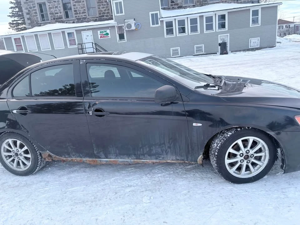 2009 Mitsubishi Lancer - Image 7 of 7