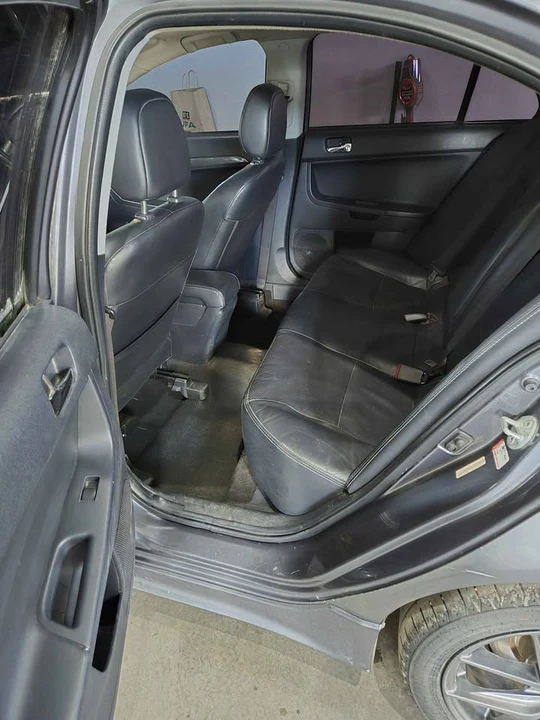 2009 Mitsubishi Lancer - Image 15 of 17