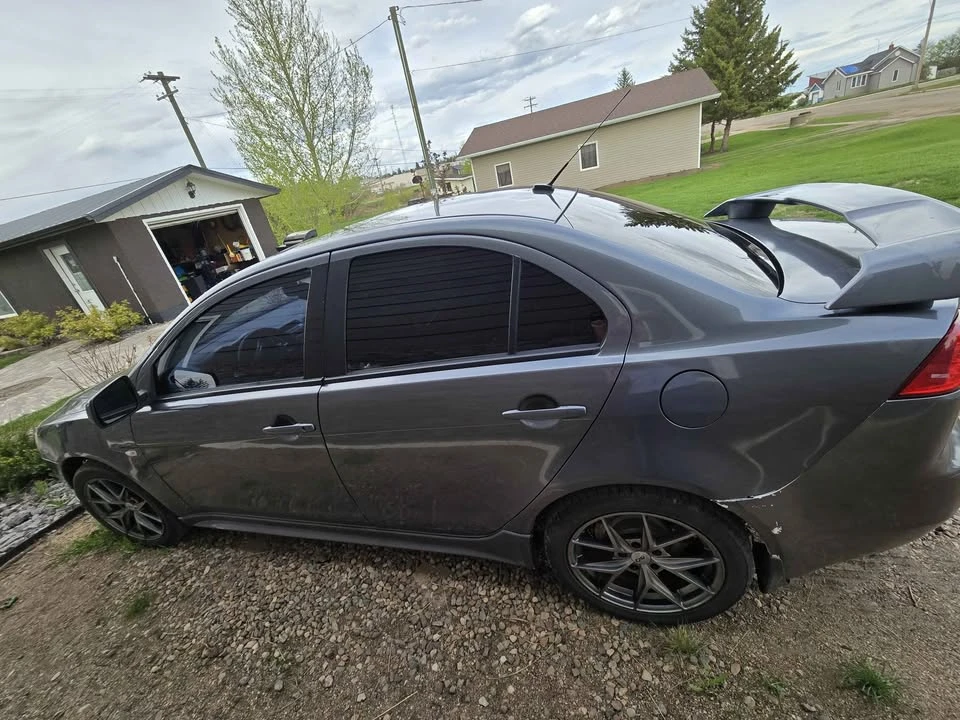 2009 Mitsubishi Lancer - Image 4 of 17