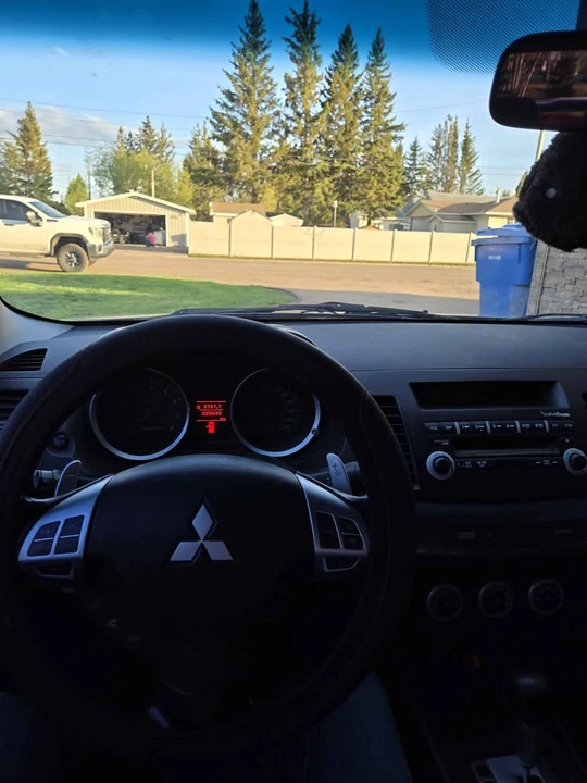 2009 Mitsubishi Lancer - Image 10 of 17