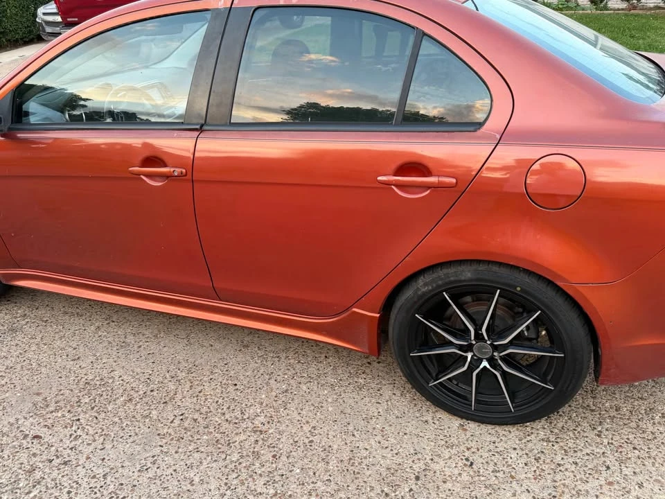 2009 Mitsubishi Lancer - Image 2 of 5