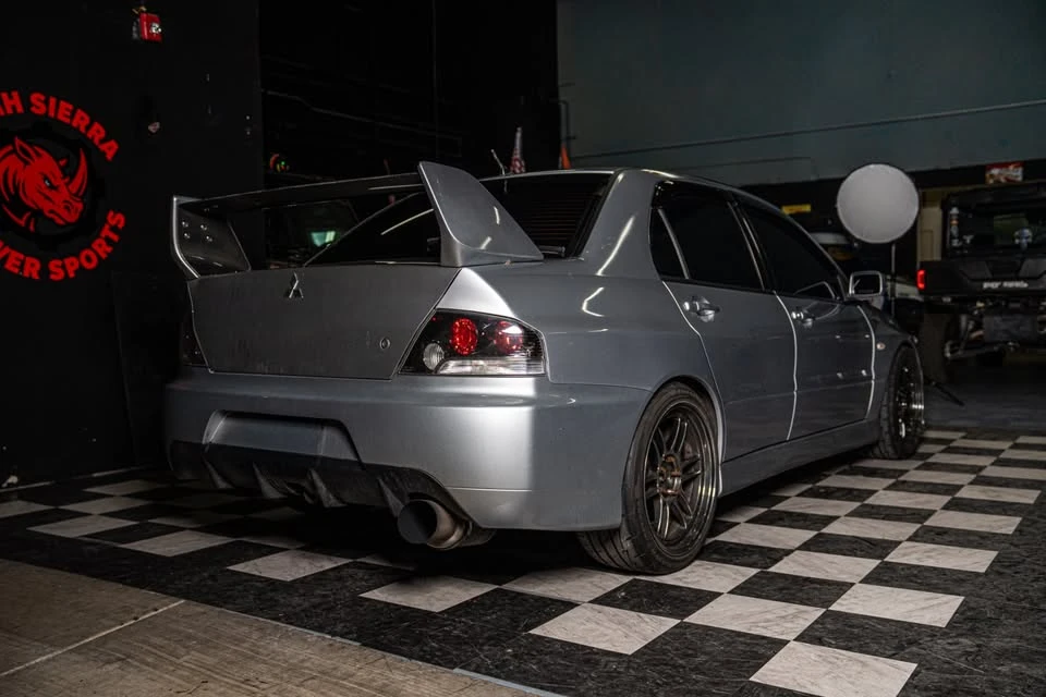 2009 Mitsubishi Lancer Evolution X 9th Gen - Image 4 of 11