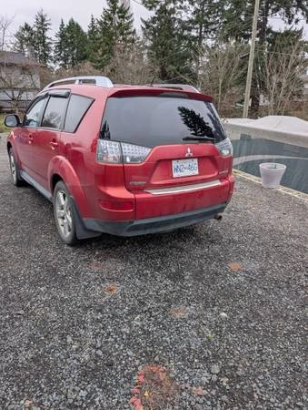 2009 Mitsubishi Outlander - Image 2 of 6