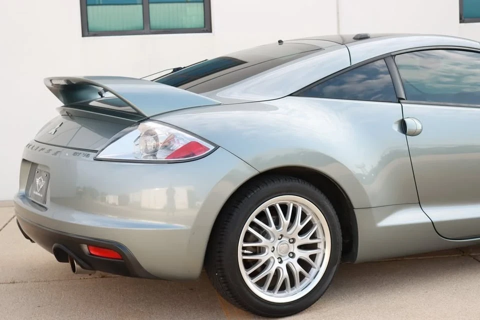 2009 Mitsubishi Eclipse 4th Gen - Image 12 of 19