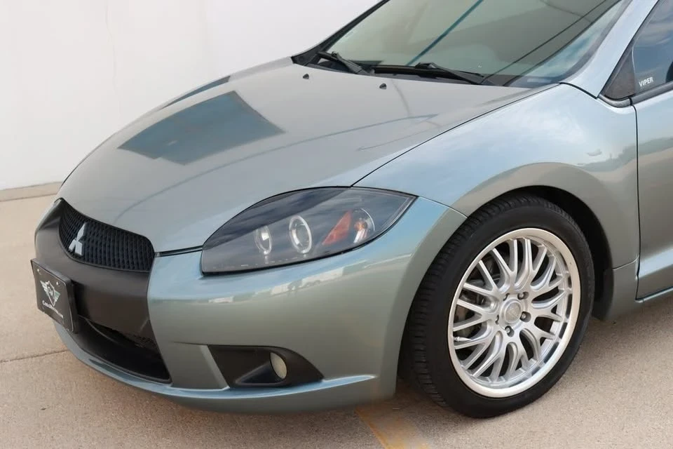 2009 Mitsubishi Eclipse 4th Gen - Image 4 of 19