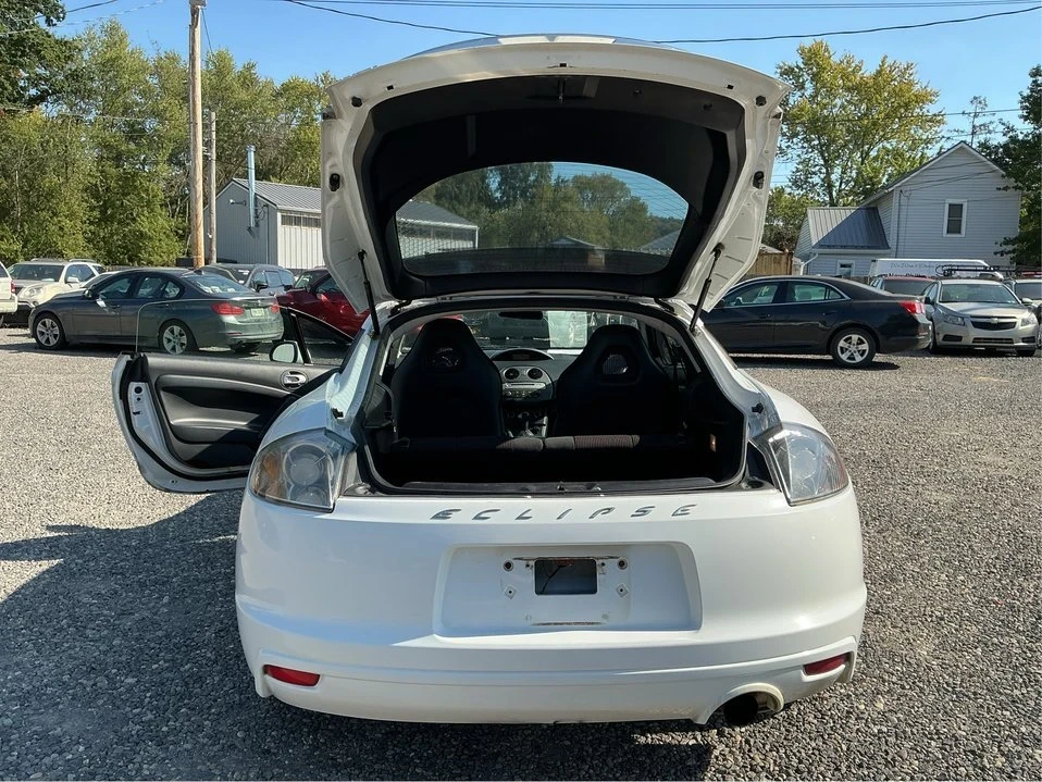 2009 Mitsubishi Eclipse 4th Gen - Image 11 of 19